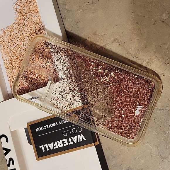 Case-Mate Waterfall Fitted Hard Shell Case for iPhone 11 and XR - Ro… - Picture 3 of 4